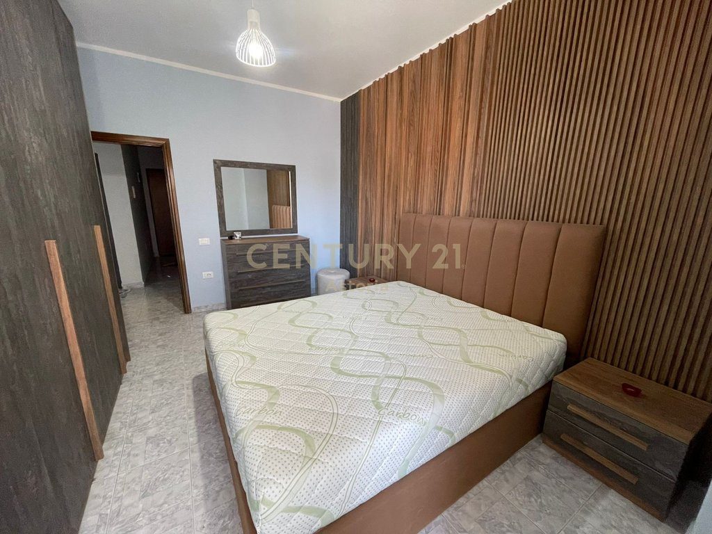 QIRA, APARTAMENT MODERN 2+1, VASIL SHANTO