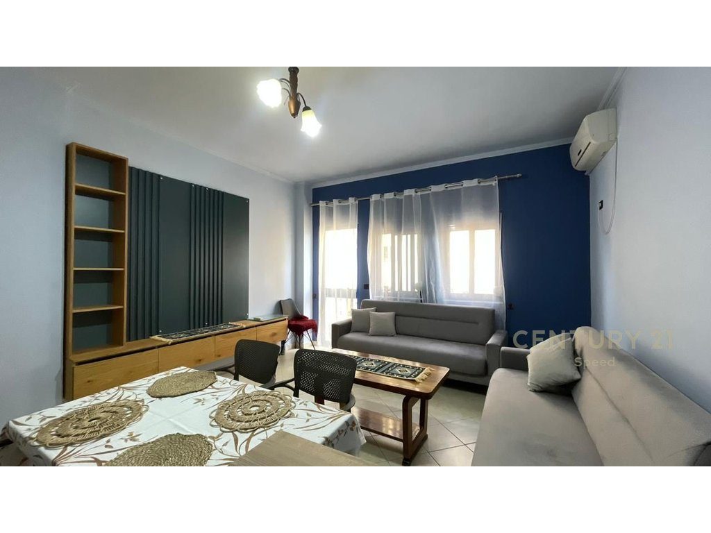 Shesim Apartament 1+1 i mobiluar ne Golem prane detit