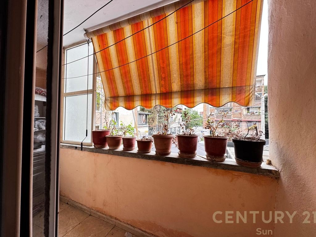 SHITET APARTAMENT 3+1 TEK MOZAIKU I TIRANE