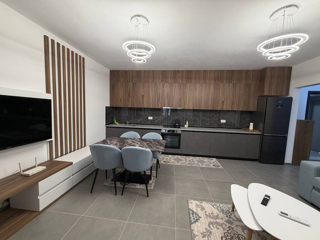 SARANDE, APARTAMENT 1+1 PER SHITJE PAS HOTEL BUTRINTIT