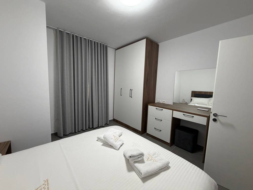SARANDE, APARTAMENT 1+1 PER SHITJE PAS HOTEL BUTRINTIT