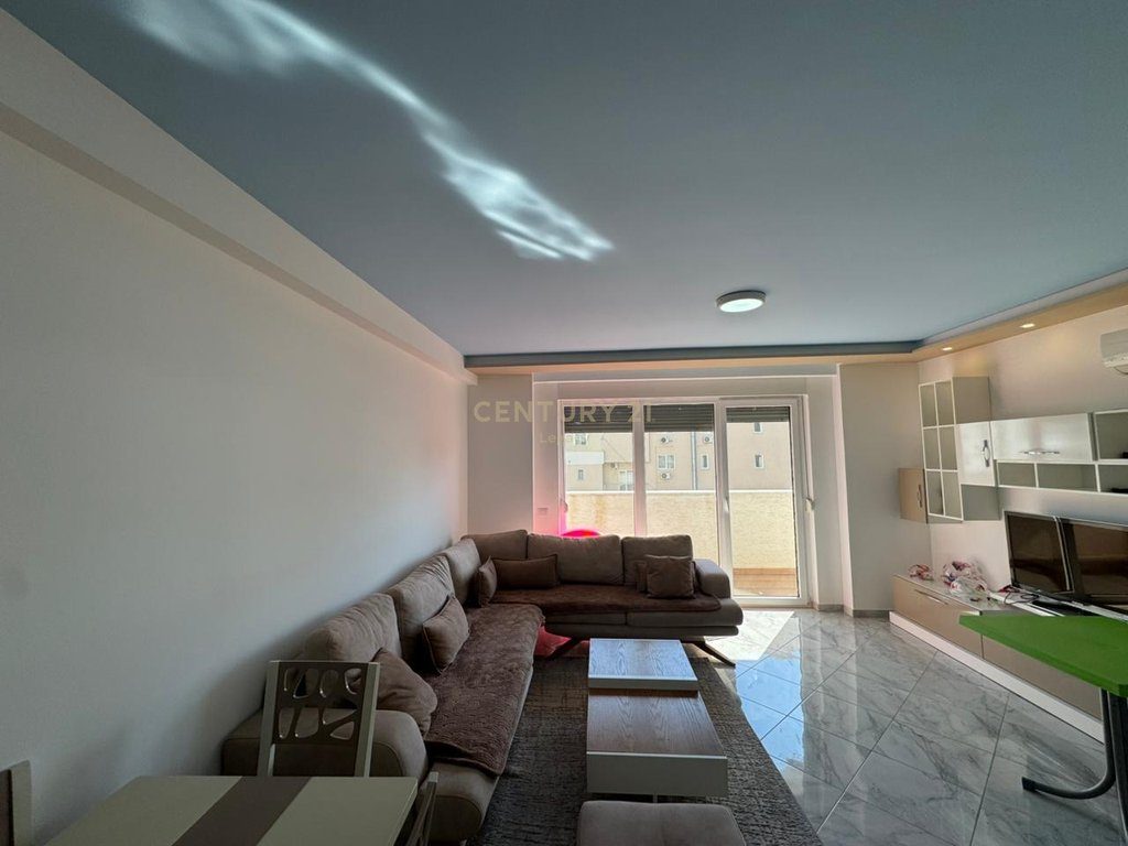 Shitet Super Apartament 2+1 – Twin Towers, Shëngjin