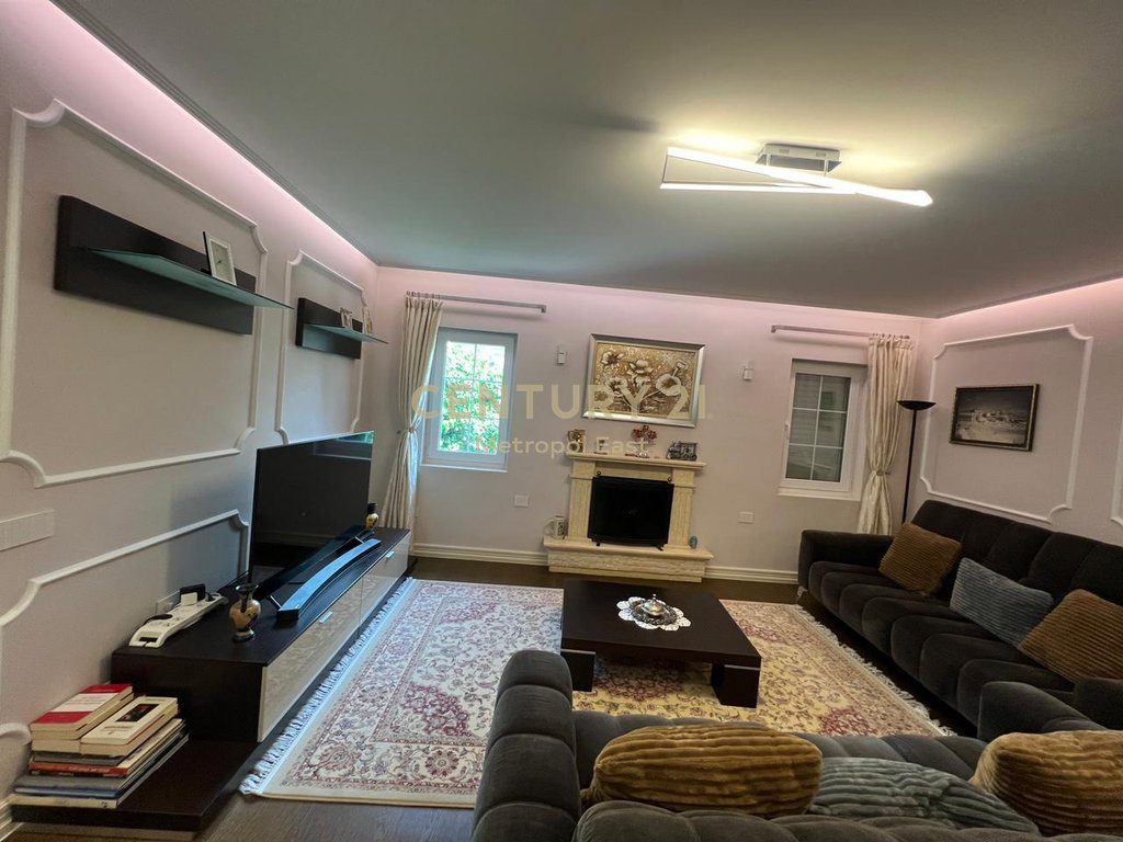 Për Qira - Vilë në Garden Villas Residence, TEG