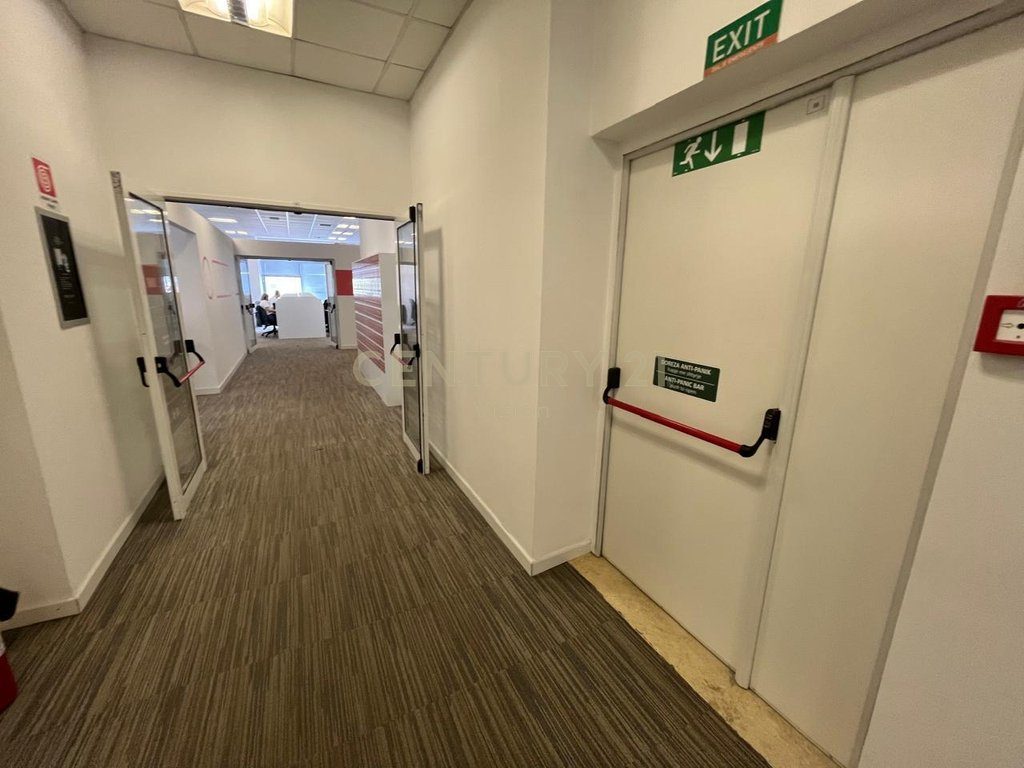 Ambient per Call Center Me Qira tek Bexhisteni, Shkodër - 12,000€ | 1600 m²