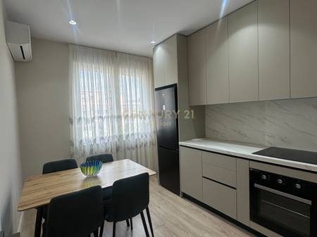 Apartament 1+1 Per Qira Tek Myslym Shyri!