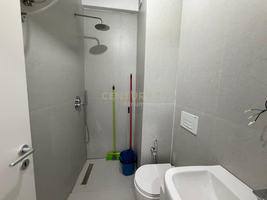 SHITET APARTAMENT 1+1 TE KOMPLEKSI KADIU!!!1