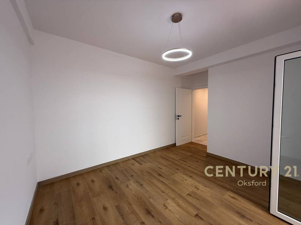 SHESIM APARTAMENT 2+1+VERANDE TEK KODRA E DIELLIT 1!