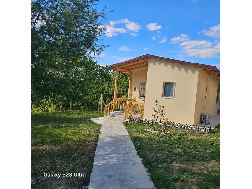 🏡 Shtepi Private  me Qira   2+1 në  Daias