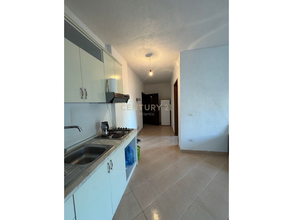 Apartament 1+1 Për Shitje në Shkëmbi i Kavajës, Durrës.