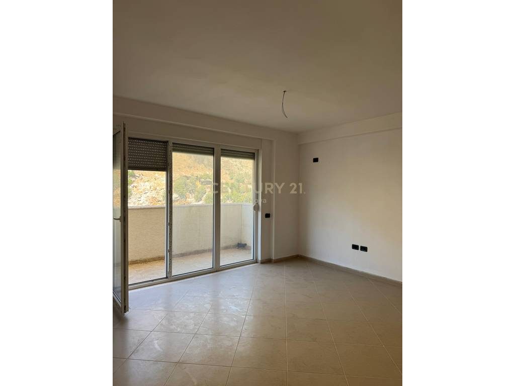 Shitet Apartament 2+1+2 | 107m2