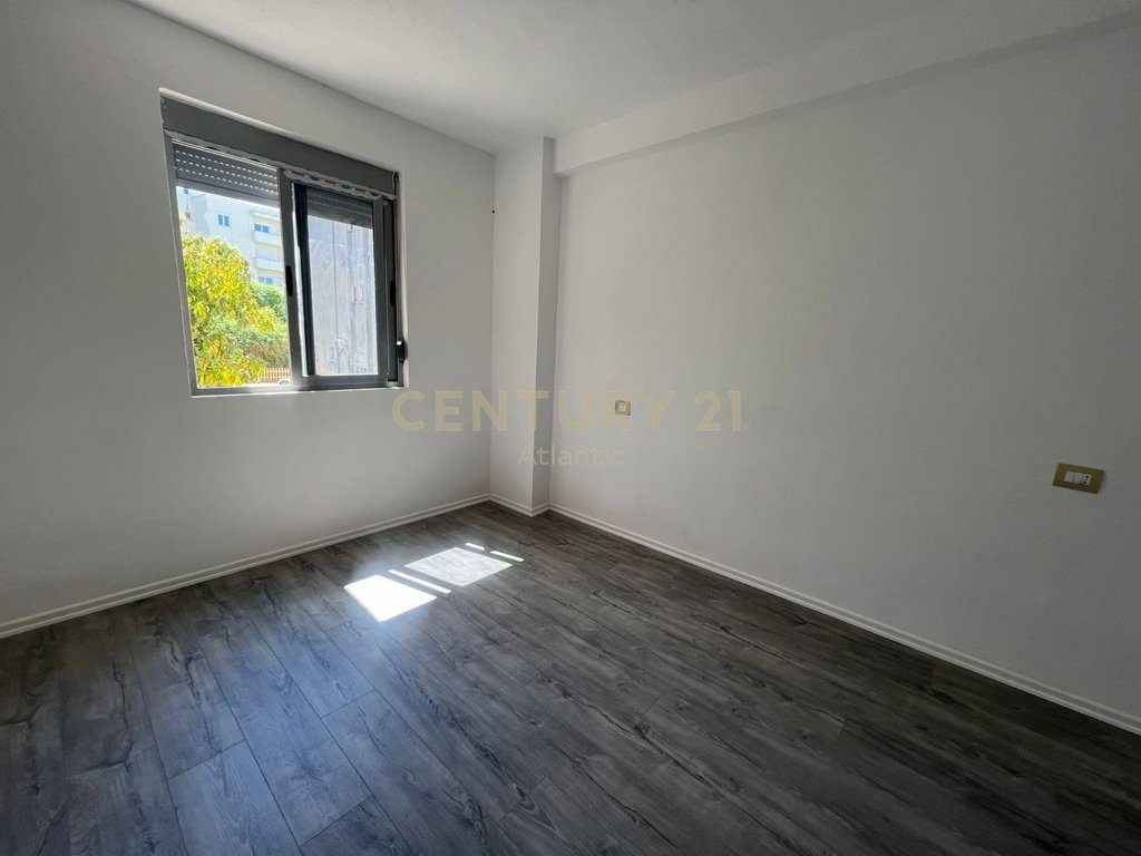 Apartament 1+1 Për Shitje në Shkëmbi i Kavajës, Durrës
