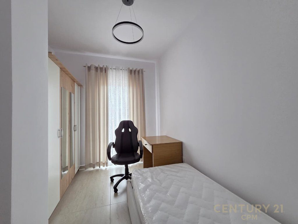APARTAMENT 2+1 ME QIRA NE LAPRAKE!
