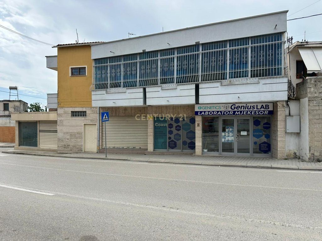 AMBIENT BIZNESI ME QIRA PRANE SPITALIT, VLORE  – IDEAL PËR KLINIKË, LABORATOR OSE QENDËR ESTETIKE