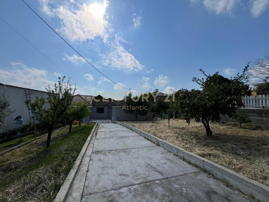 SHITET SHTEPI PRIVATE NE SHIJAK/DURRES