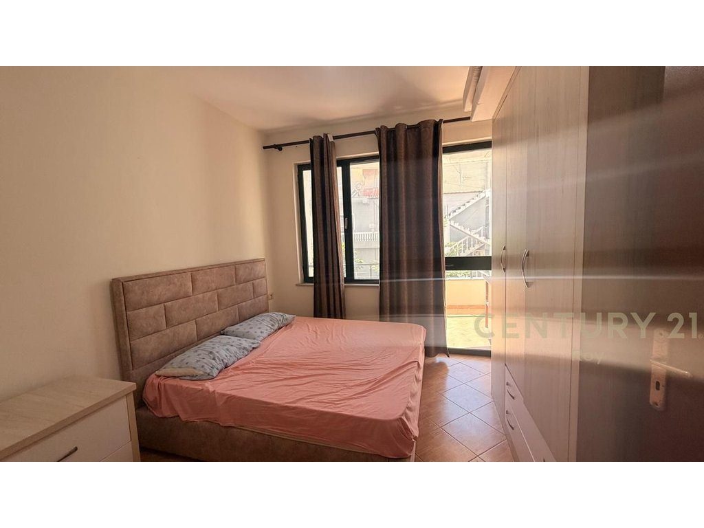 Apartament 1+1 per shitje tek Miami 2 ne Golem !!!