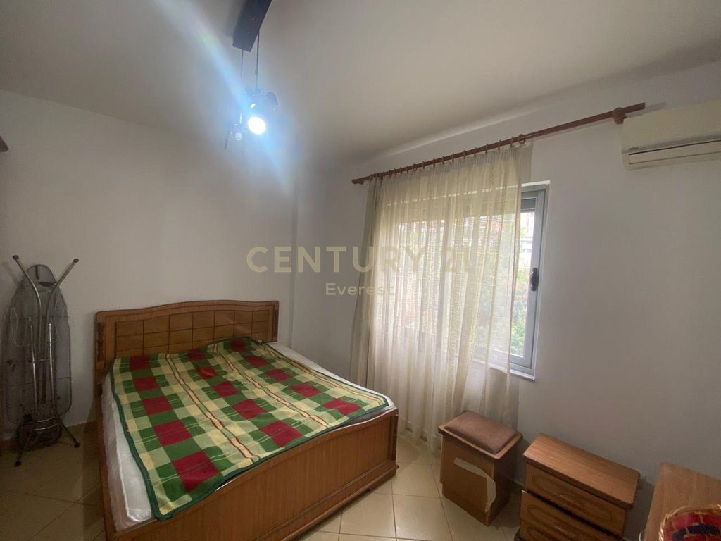 FRESKU, JAPIM ME QIRA APARTAMENT 1+1