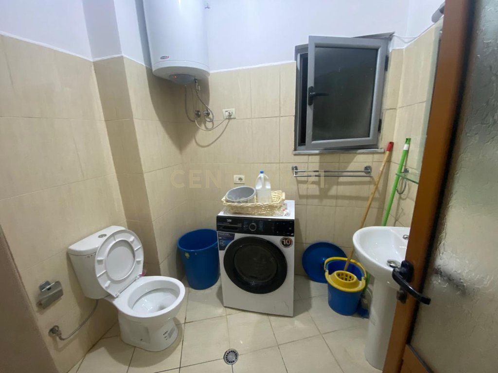 FRESKU, JAPIM ME QIRA APARTAMENT 1+1