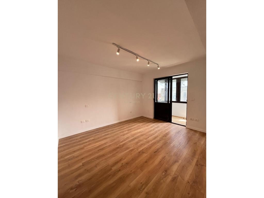 Shitet Apartament 2+1 pranë Shkollës “Kushtrimi i Lirisë”