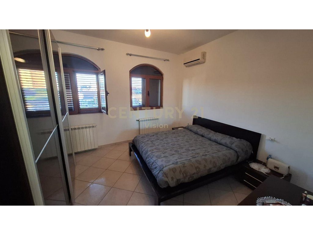 Shtëpi private 3-kateshe me qira në Rus, Shkodër | 150 m²