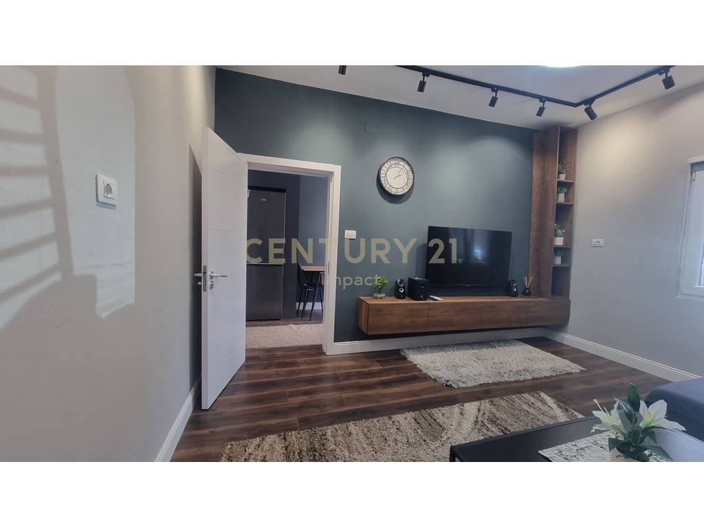 Vilë 1+1 Për Shitje në Don Bosco, Tiranë - 175,000€ !