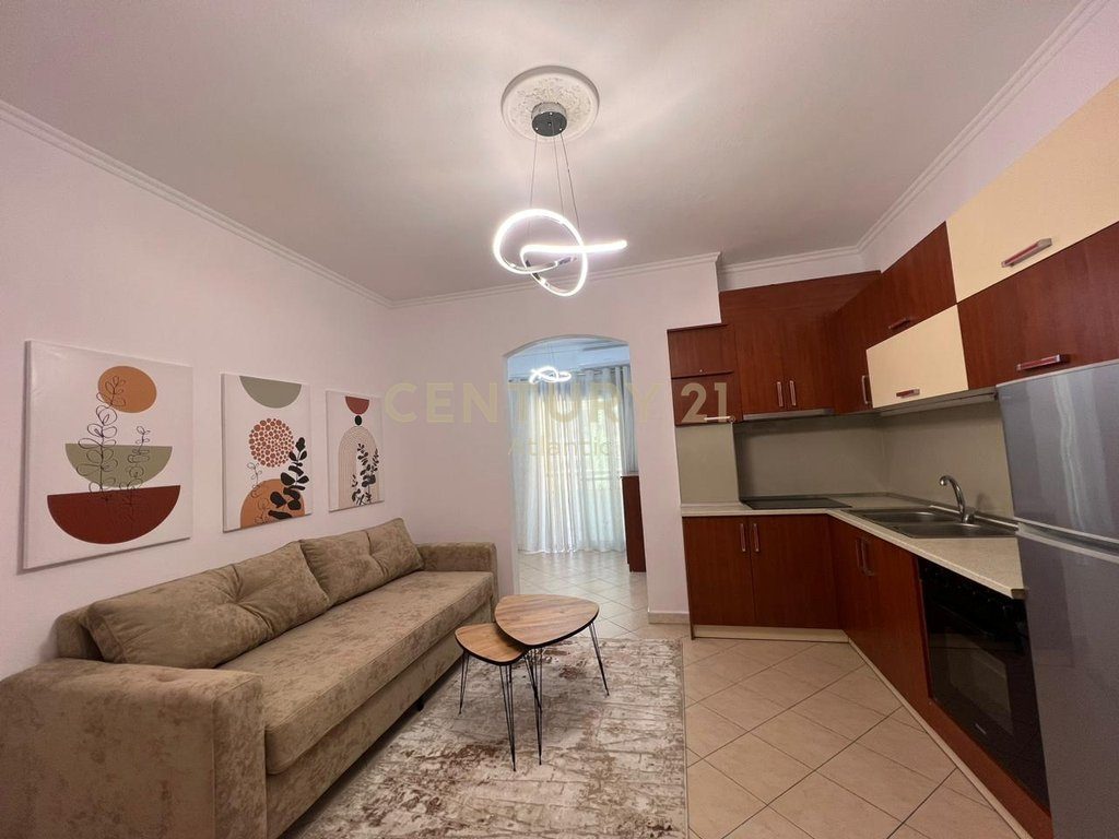 SHITET APARTAMENT 1+1 PLAZH HEKURUDHA DURRES !