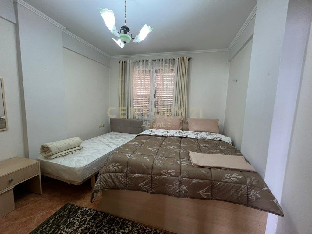 JEPET ME QIRA APARTAMENT VIJE E PARE ME DETIN PLAZH RROTA KUQE  PER QIRA AFATGJATE!