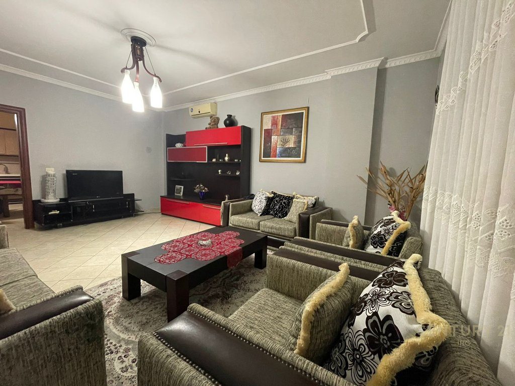 Apartament 2+1+2 ne Fresk.