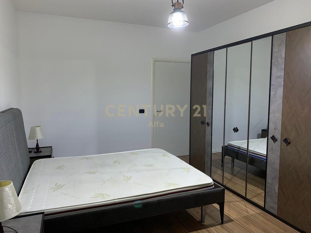 APARTAMENT ME QIRA 1+1 TEK LICEU ARTISTIK !