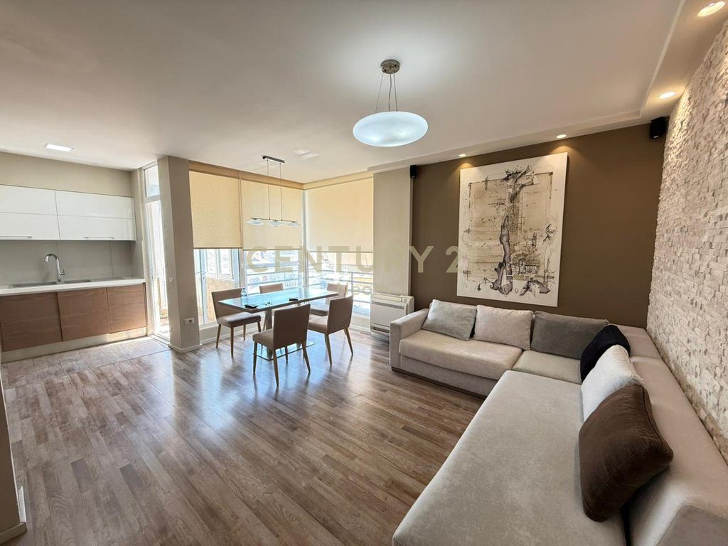 SHITET - APARTAMENT 2+1+2 I INVESTUAR – RRUGA IRFAN TOMINI