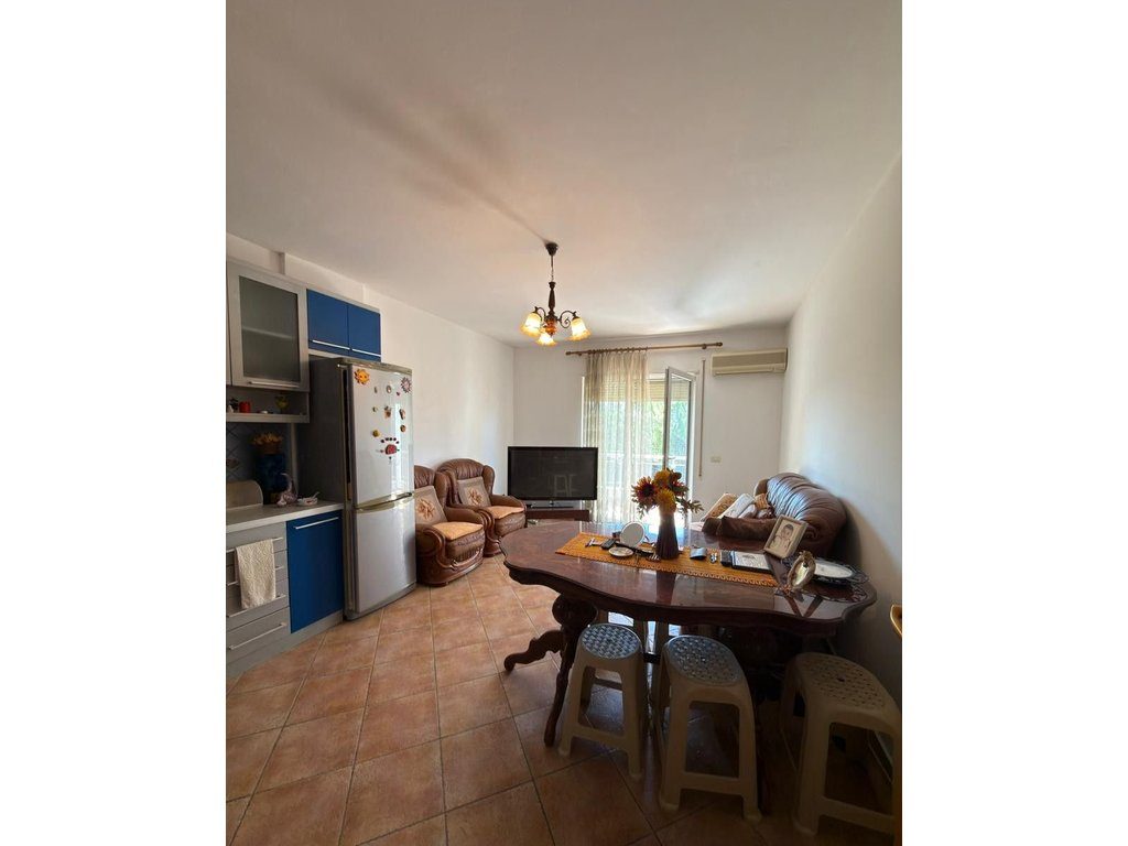 GOLEM, SHITET APARTAMENT 1+1