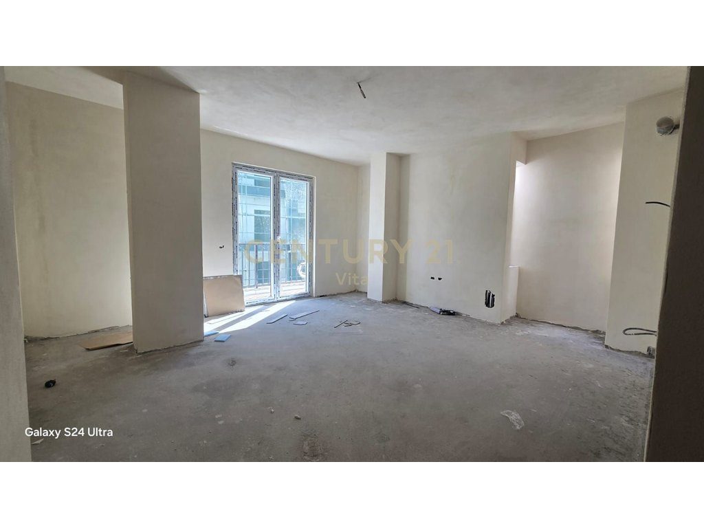 SHITEN APARTAMENTE 1+1 NE GOLEM NDERTIM I RI UNIK !