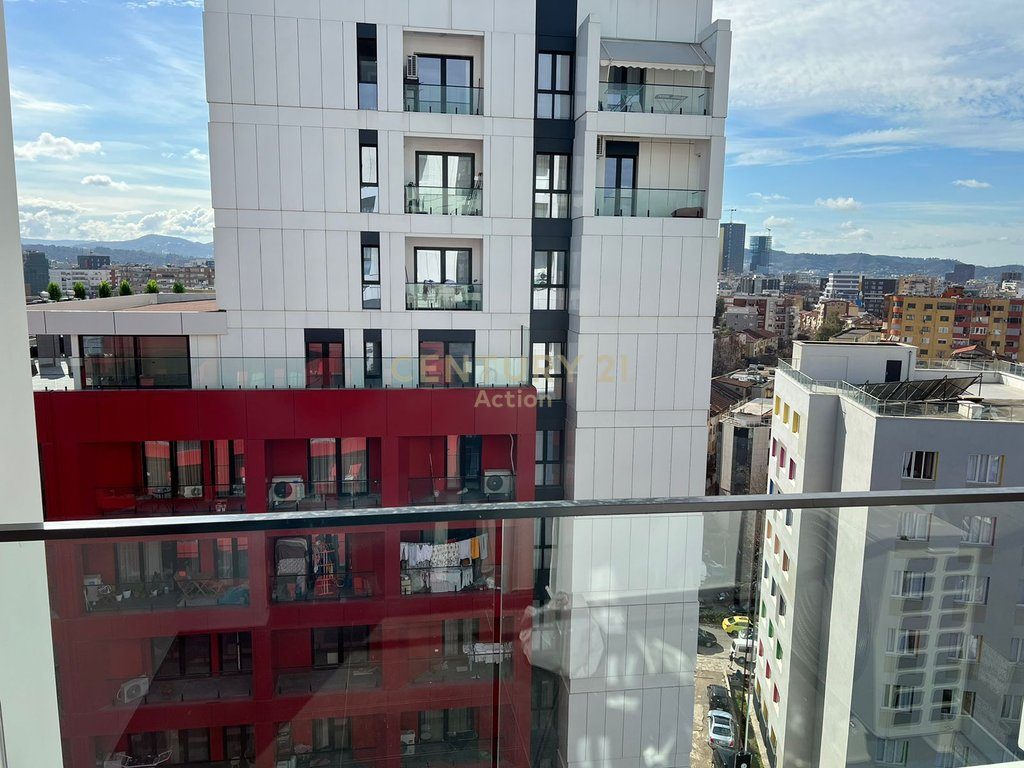 JEPET  ME QIRA  SUPER  APARTAMENT  1+1+POST PARKIM,RRUGA E DIBRES!