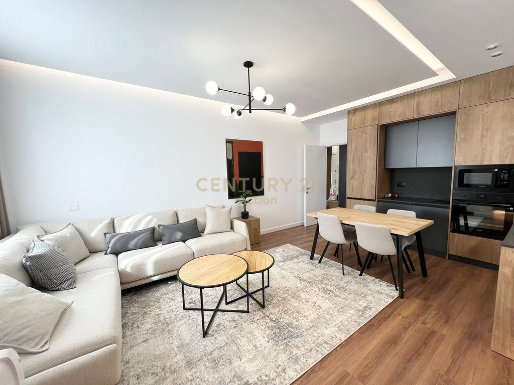 JEPET  ME QIRA  SUPER  APARTAMENT  1+1+POST PARKIM,RRUGA E DIBRES!