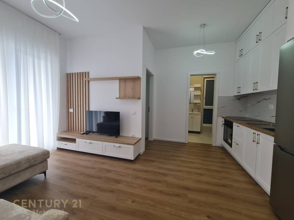 OFROJ PER QIRA APARTAMENT TE SAPO ARREDUAR 1+1 NE SHKOZE!