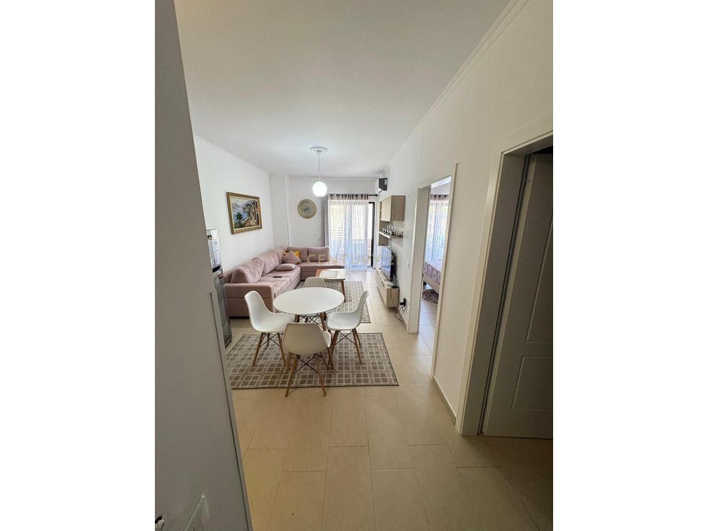 Jepet me Qira, Apartament 1+1, Qerret !