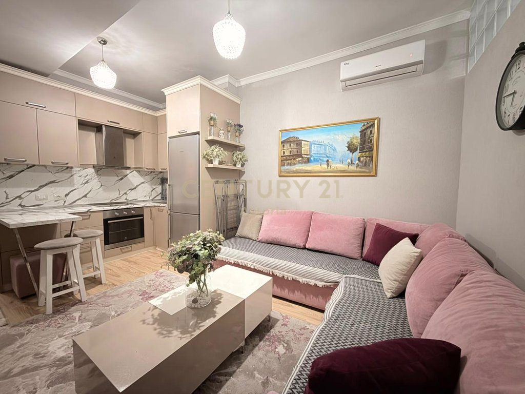 APARTAMENT ME QIRA 1+1 TE BAR OSLO, ASTIR
