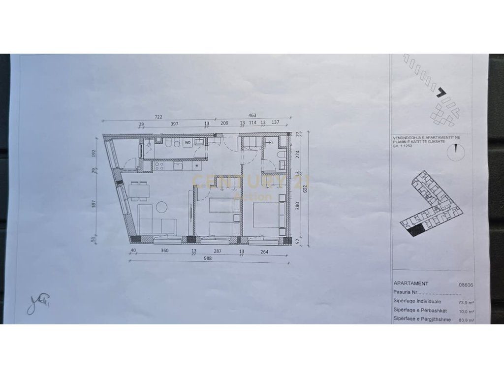 Shitet Apartament 2+1 te Kompleksi Kadiu
