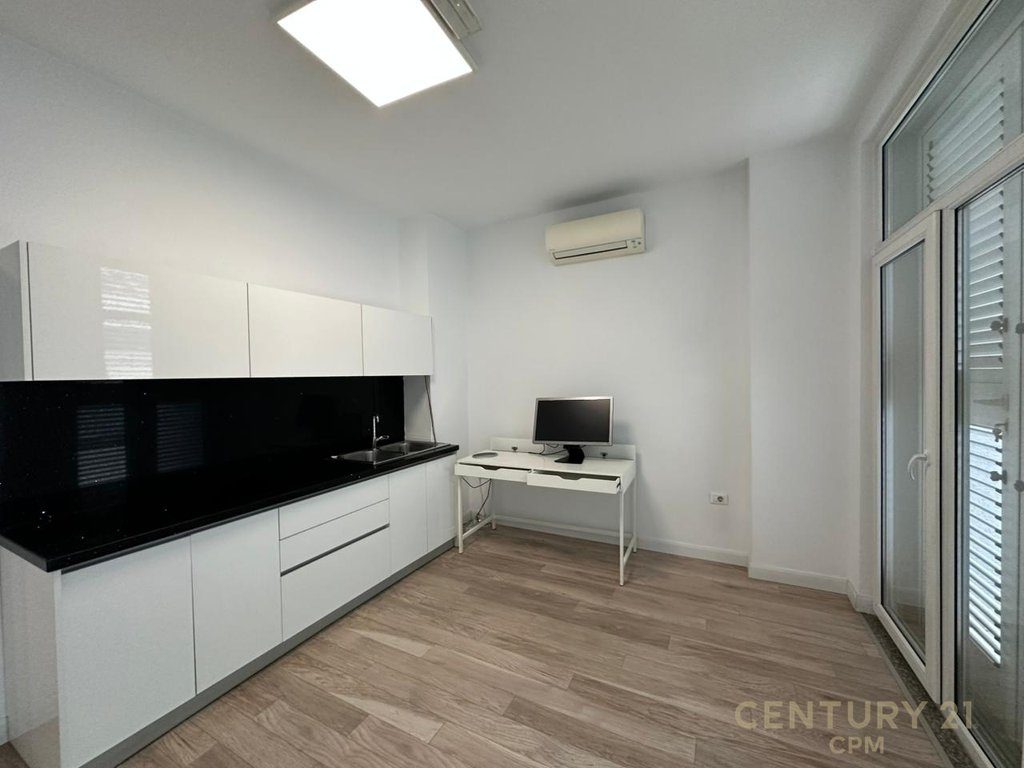 Ambient Per Qira Tek Kika 2 Komuna E Parisit