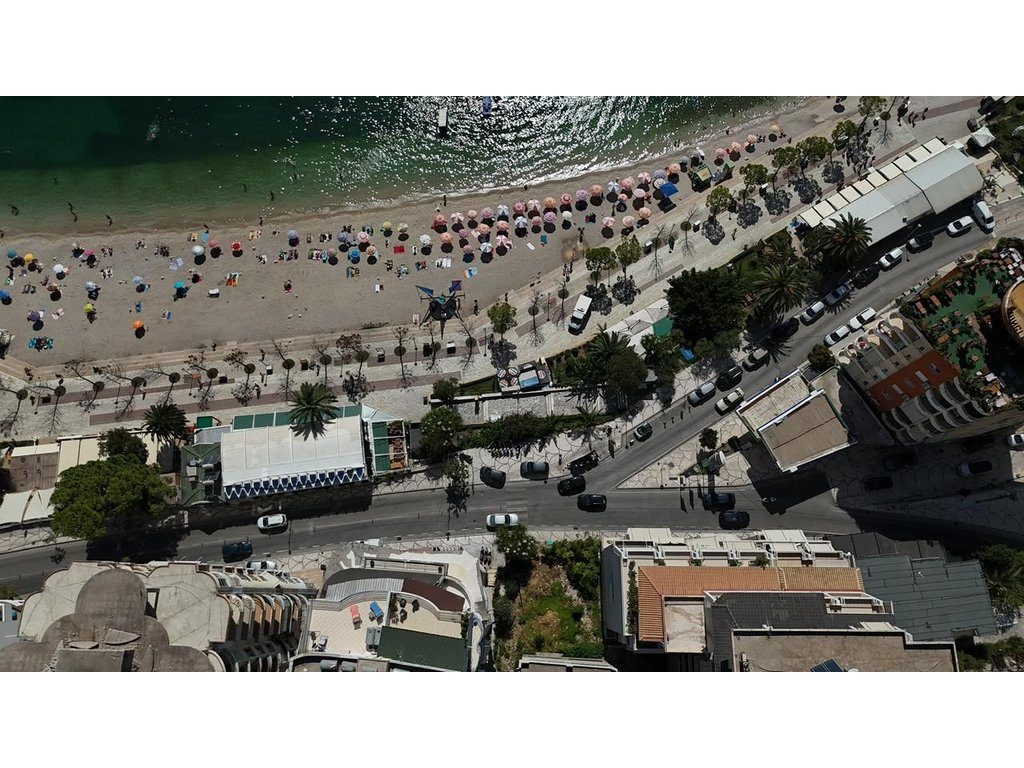 QENDER-SARANDE, SHESIM 200M2 TRUALL