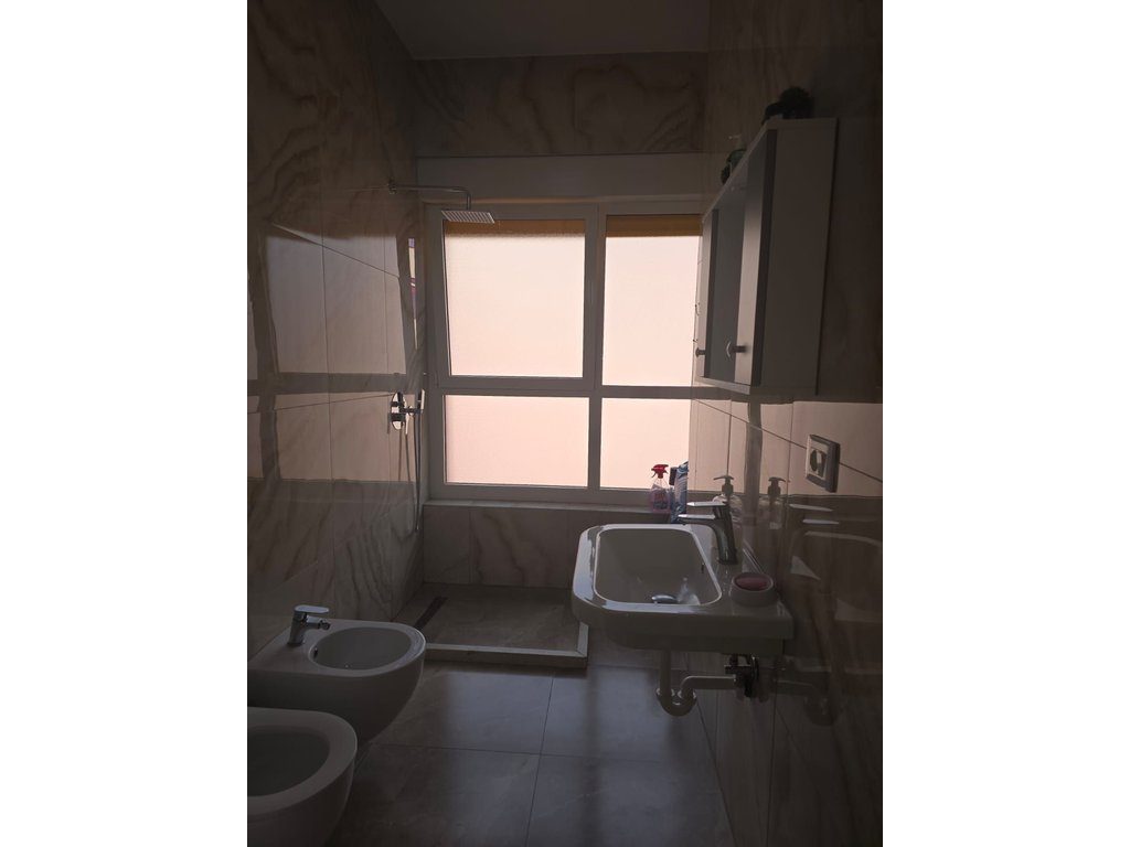 Apartament 1+1 Në Shitje në Ali Demi, Tiranë