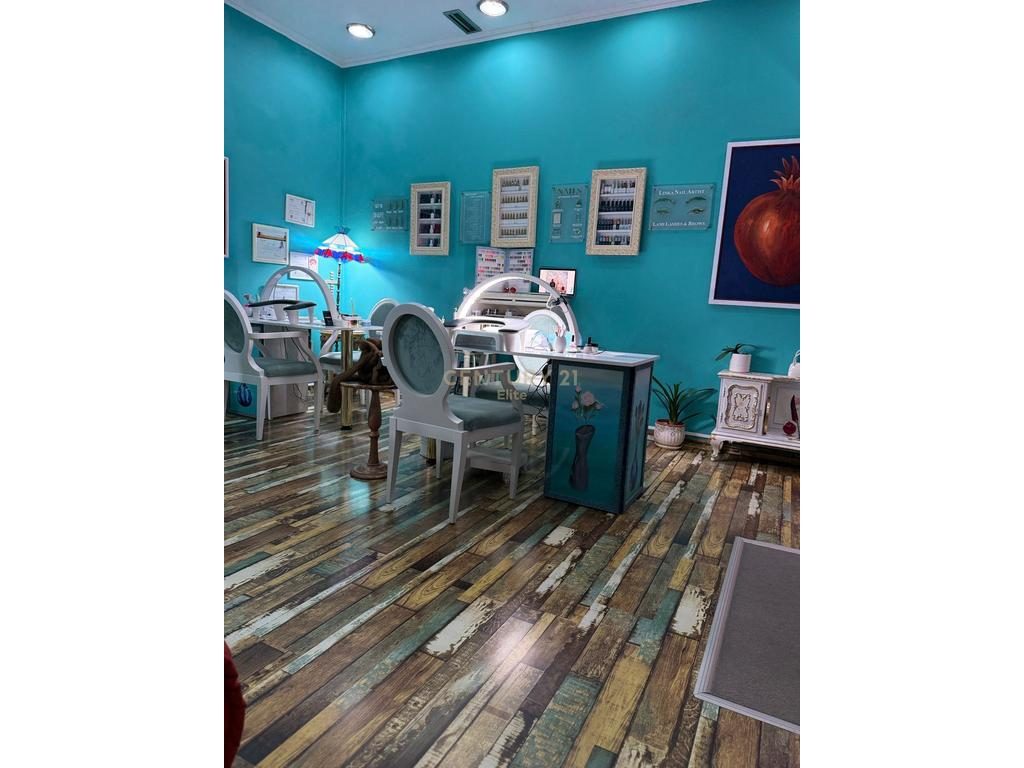 Shitet Biznes Estetik (Nails), Ish-Ekspozitë, Tiranë – 37.32 m² – 20,000€