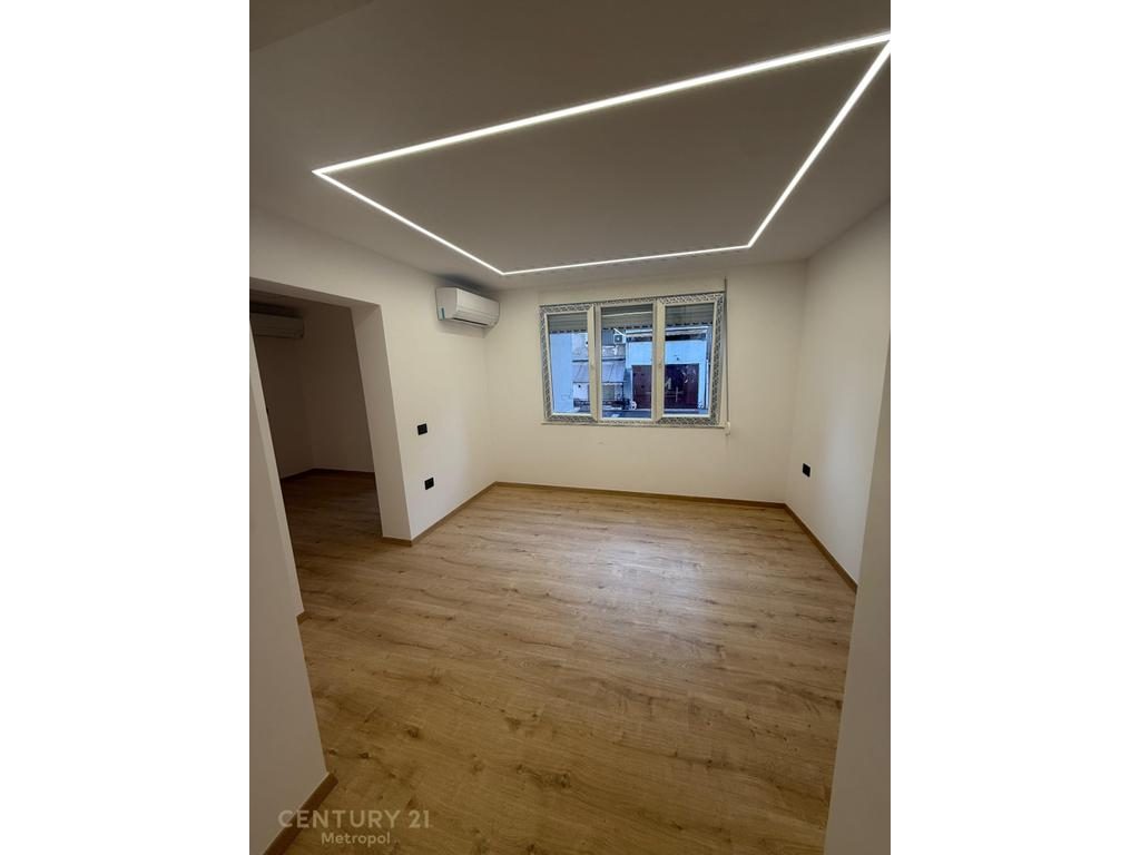 JEPET ME QIRA AMBIENT KOMERCIAL, BLLOK!