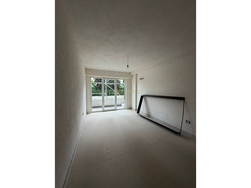 SHITET APARTAMENT 1+1 MONTEVIDEO RESIDENCE TE MALI ROBIT!