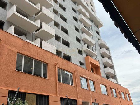 Shitet Apartament 1+1 – Rezidenca Tirana Entry 2 !