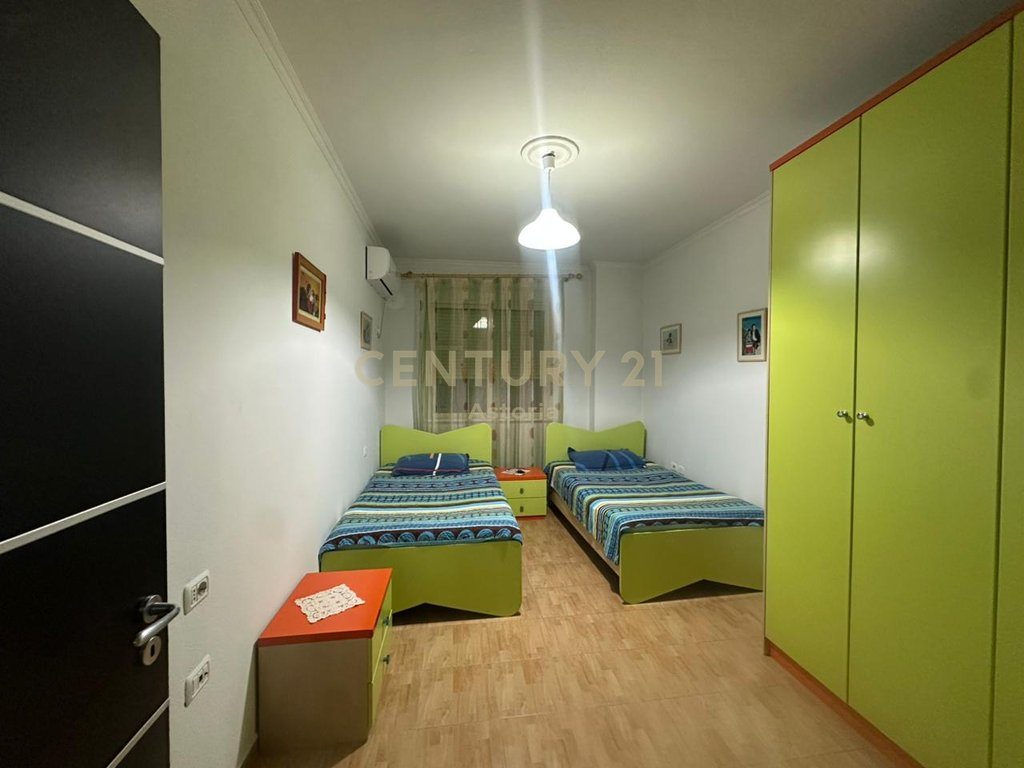 Apartament 2+1+2 për shitje në Misto Mame – 117 m²