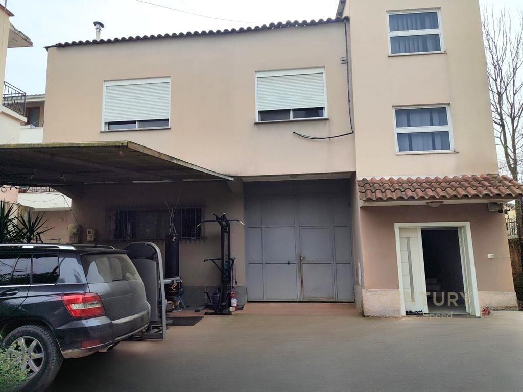 Jepet me qira apartament dhe truall në Allias!