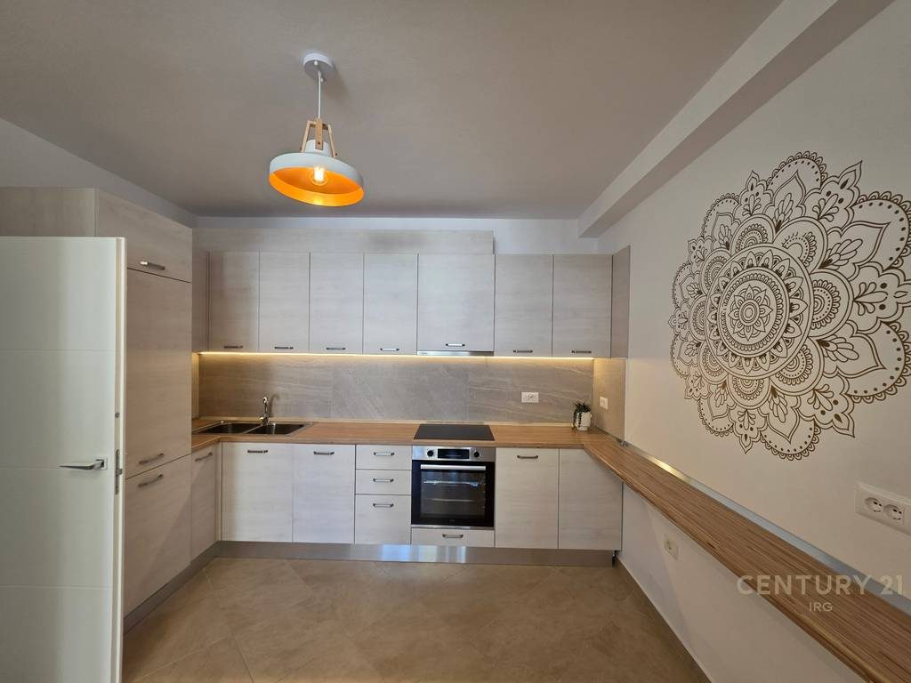 Apartament 1+1 Me pamje nga deti për shitje në zonën e Ujit të Ftohtë, Vlorë 🌊