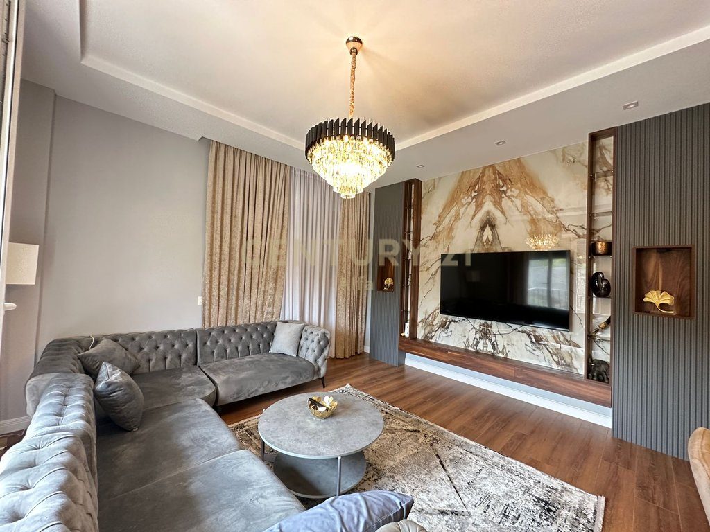 Apartament 2+1+ Post Parkimi per  Qira  prane " Teg"