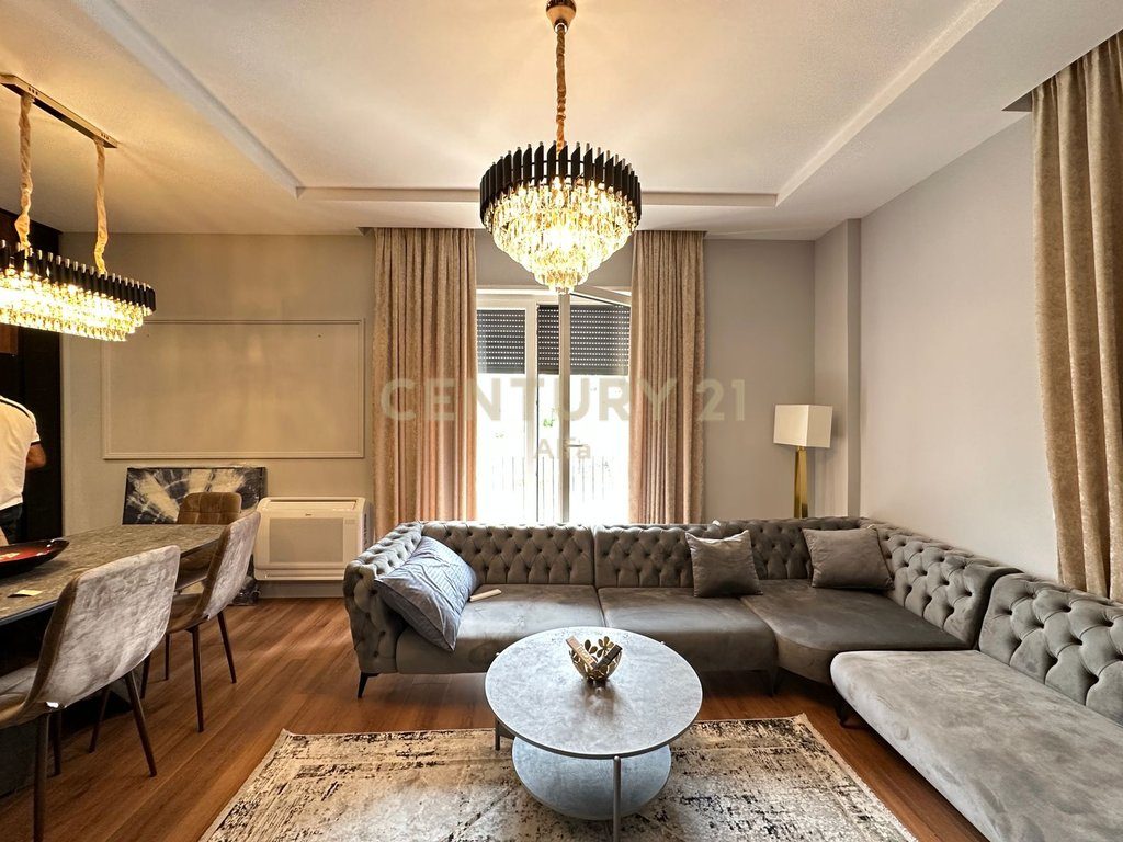 Apartament 2+1+ Post Parkimi per  Qira  prane " Teg"