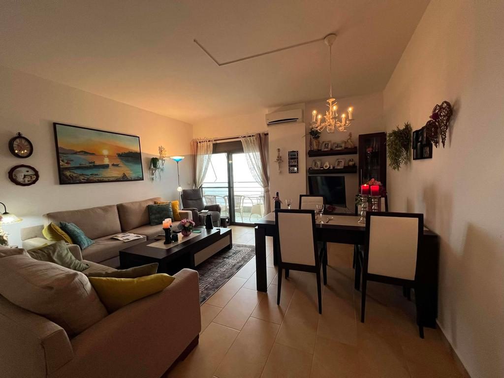 SARANDE, SHESIM APARTAMENT 2+1+2 ME PAMJE TE HAPUR NDAJ DETIT